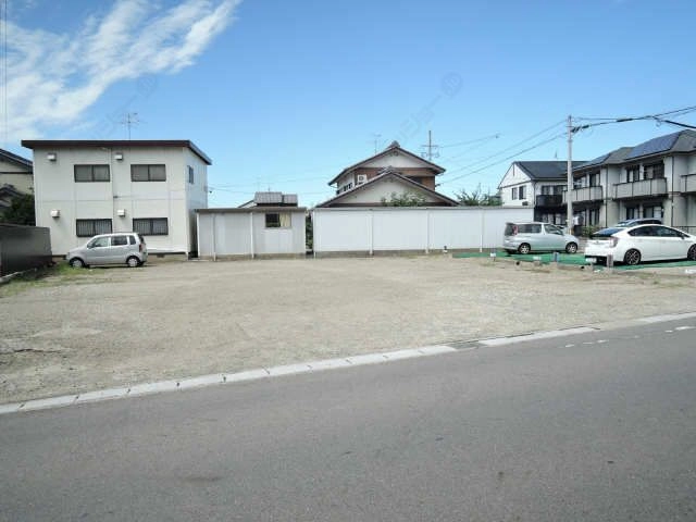 敷地外駐車場