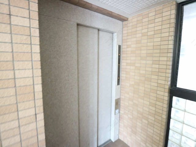 エレベータ