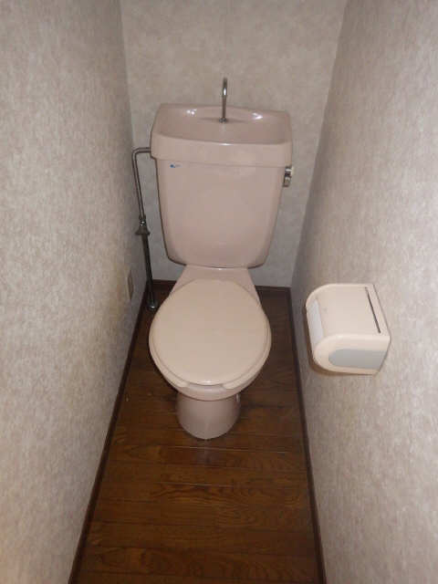 シューフルール３ 3階 WC
