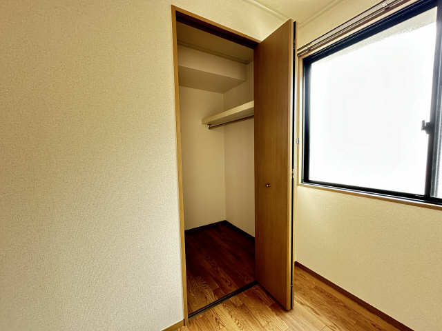 北洋室ウォークインクローゼット