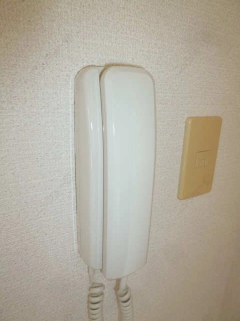 インターホン
