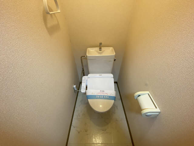 メゾントゥインクル 1階 WC
