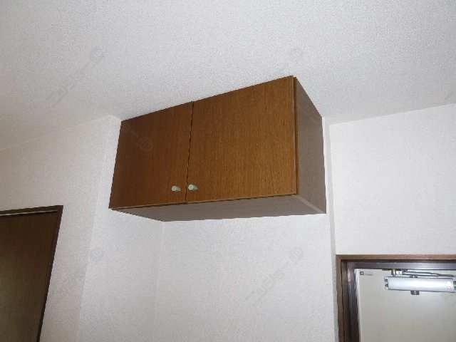 シューズＢＯＸ・上段