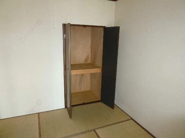 和室収納
