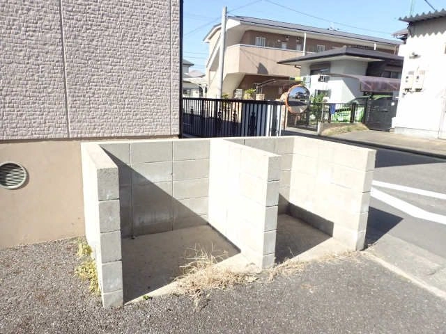 ゴミ捨て場