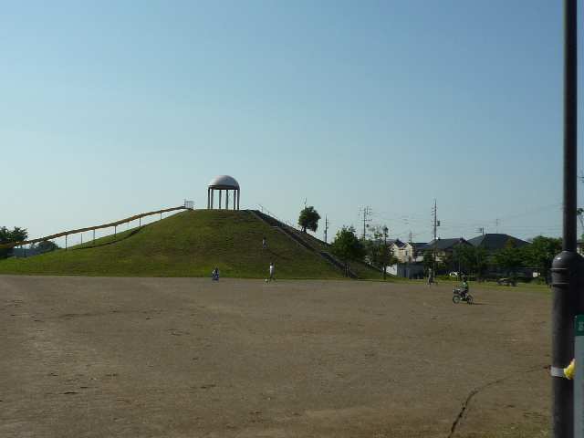 ピューラ１３ 2階 余野中央公園