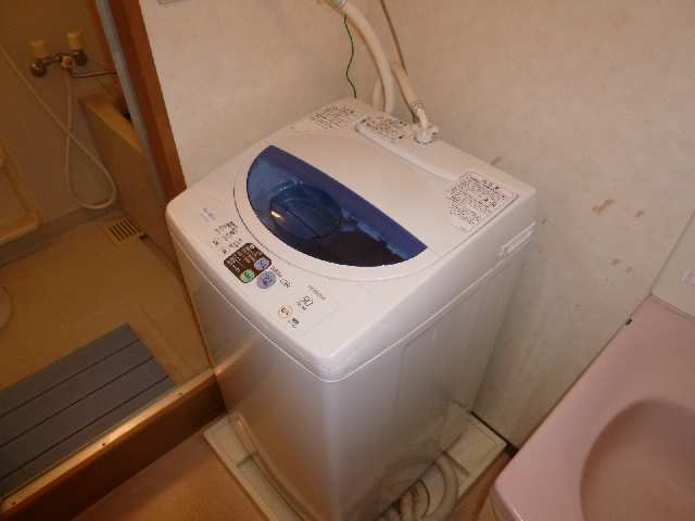 メイプルコートＹＡＫＵＳＨＩ 4階 洗濯機