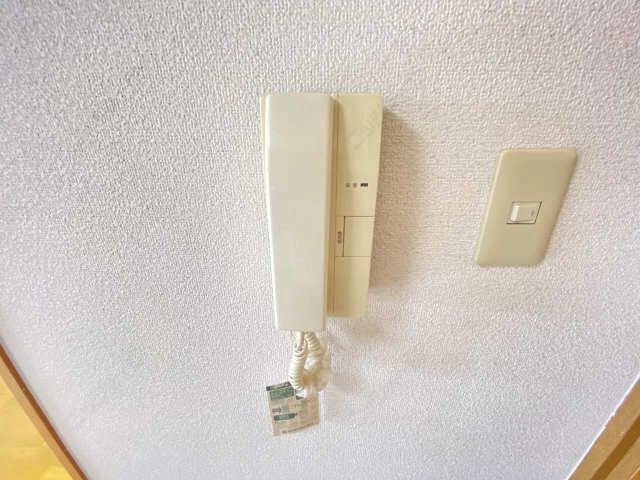 インターホン