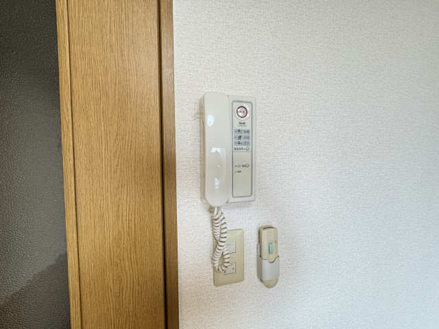 インターホン