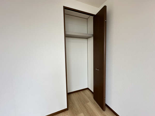 洋室収納