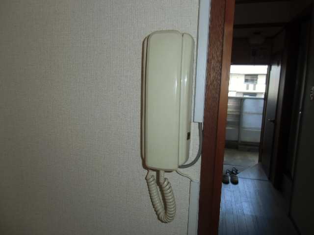 インターホン