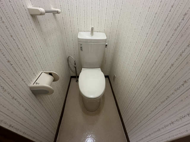 カシア 1階 WC