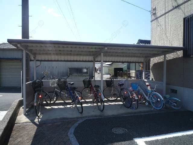 サイクルポート