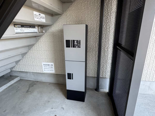 宅配ボックス