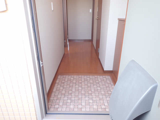 土間