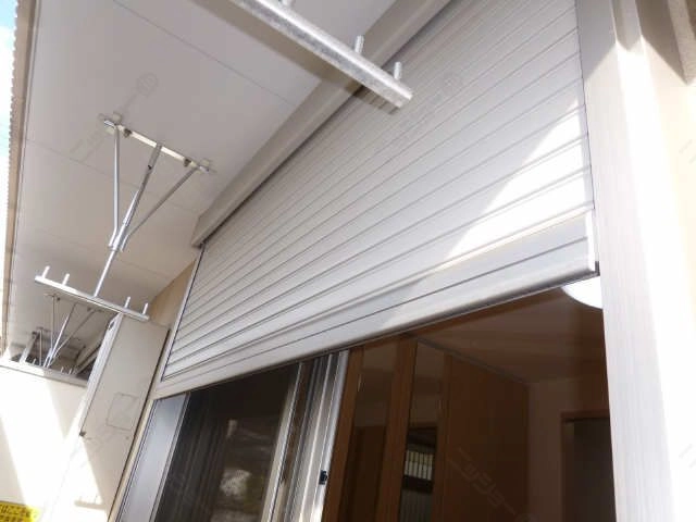 シャッター雨戸