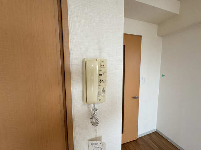インターホン