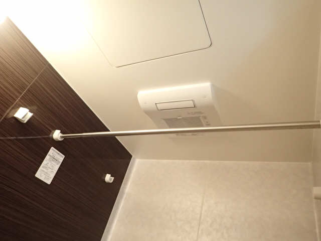 乾燥機能付浴室