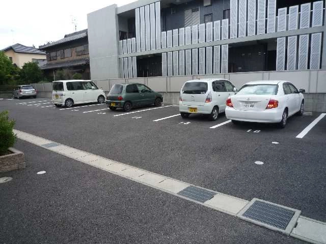 敷地内駐車場