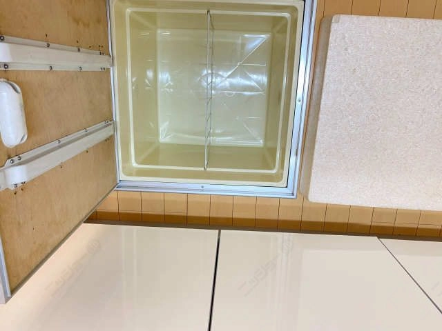 キッチン 床下収納