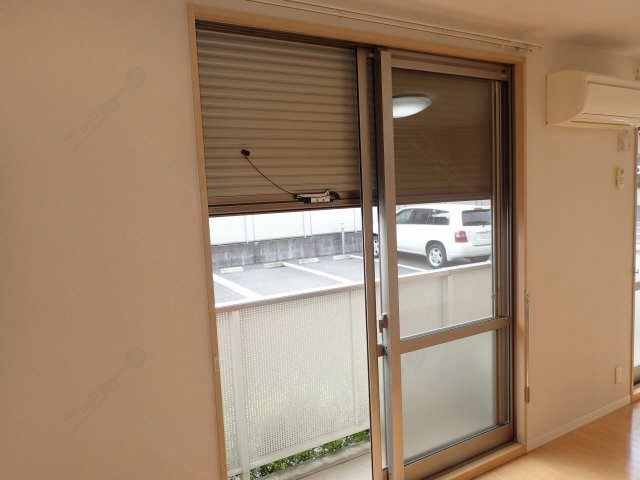 シャッター雨戸