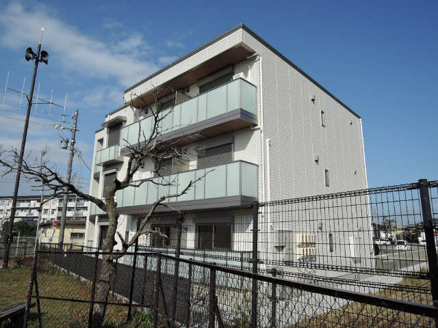 建物東面