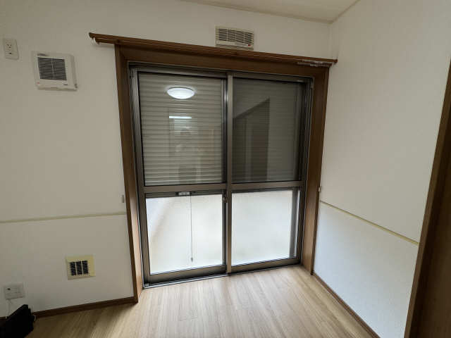 シャッター雨戸