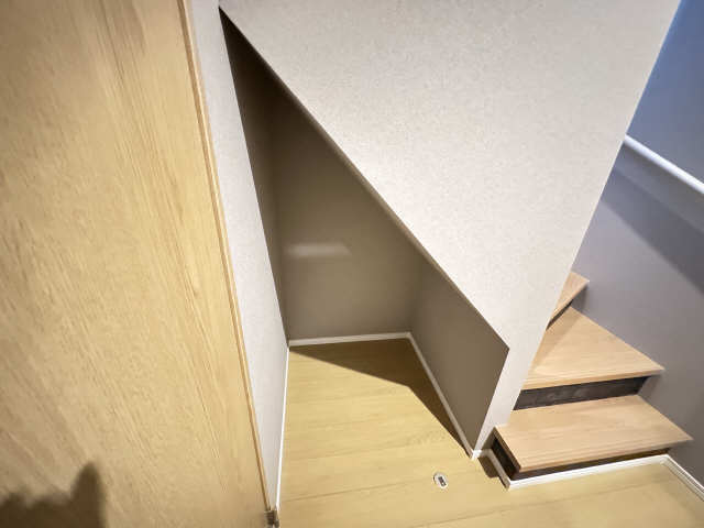 階段下収納