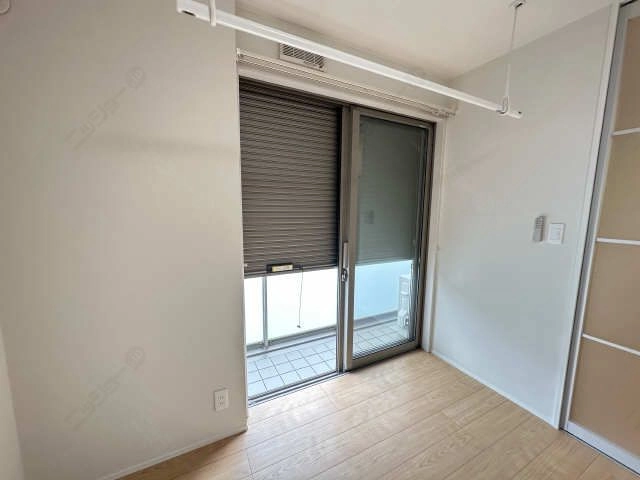 シャッター雨戸