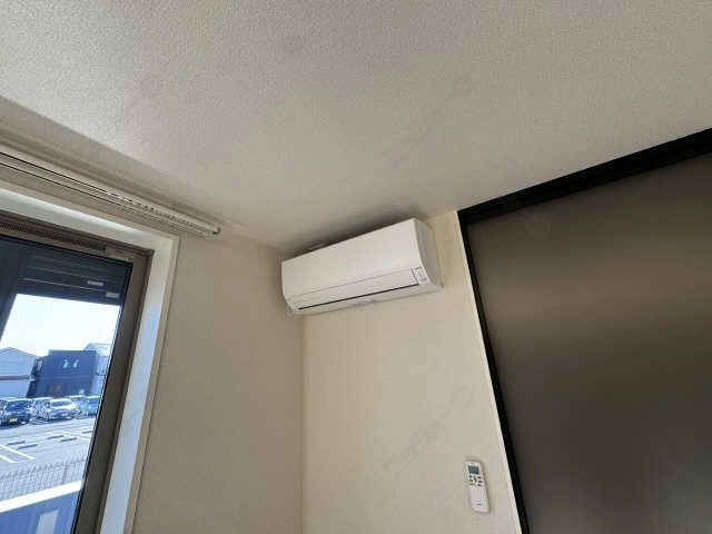 リビングエアコン