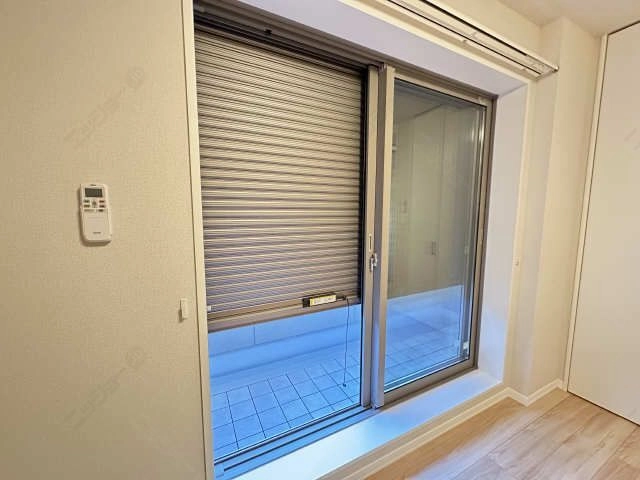 シャッター雨戸