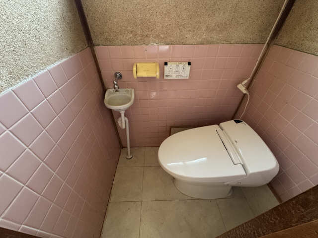 WC