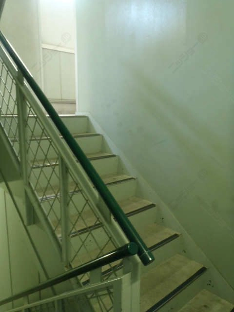 共用階段