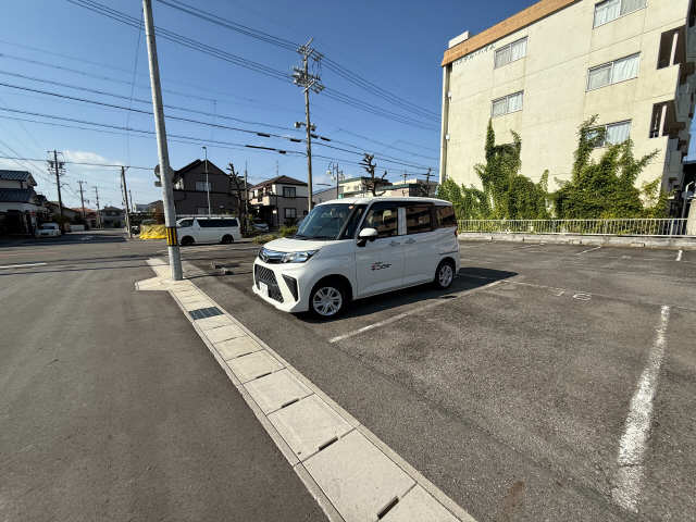 敷地外駐車場