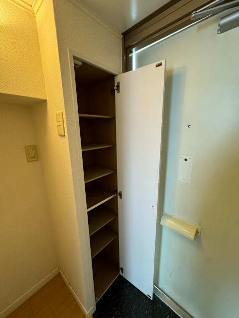 シューズBOX