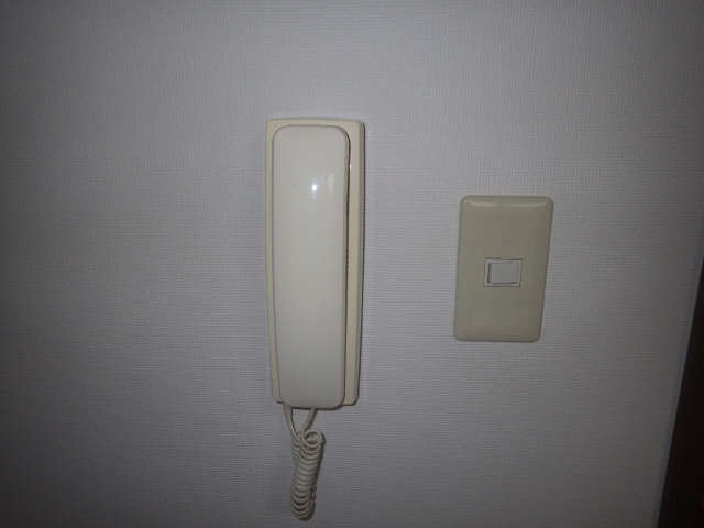 インターホン