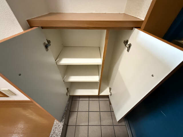 シューズBOX