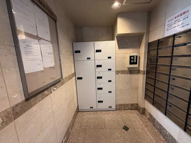 宅配ボックス