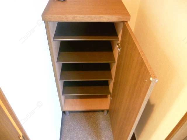 ｼｭｰｽﾞﾎﾞｯｸｽ