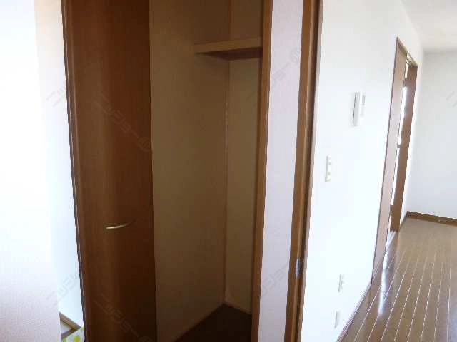 廊下収納