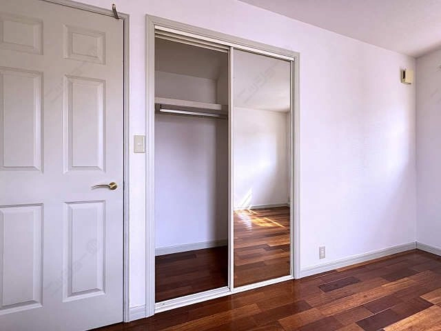 １階洋室・収納