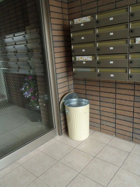 ＤＭ用ごみ箱