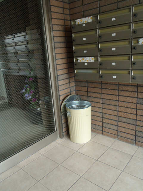 ＤＭ用ごみ箱