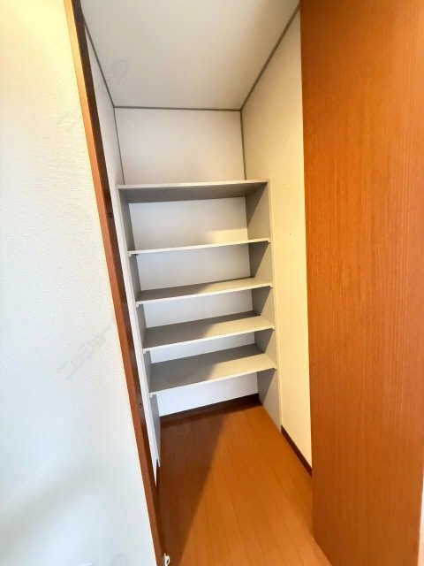 廊下収納