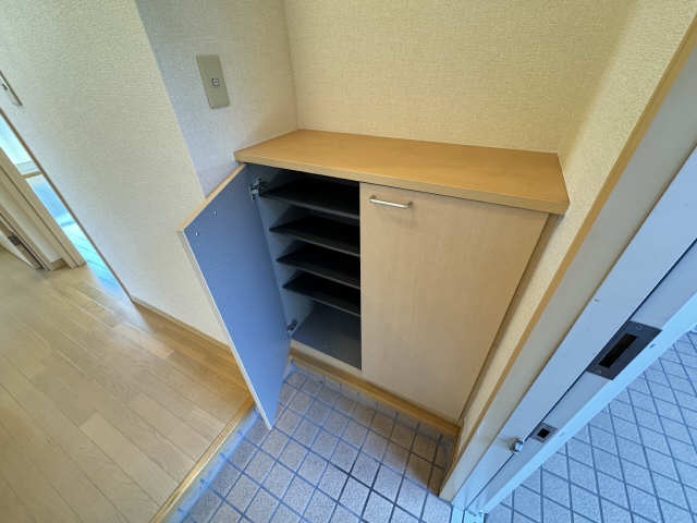 シューズBOX