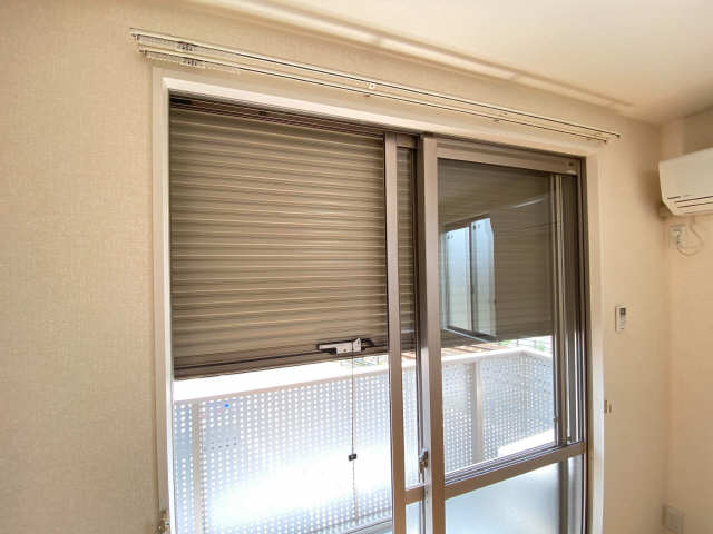 シャッター雨戸