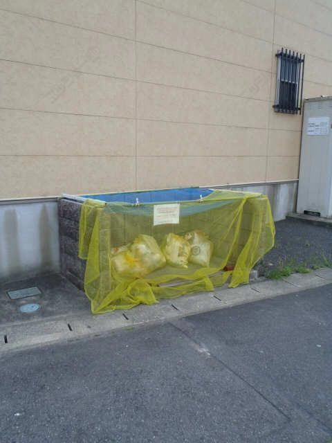ゴミ置場