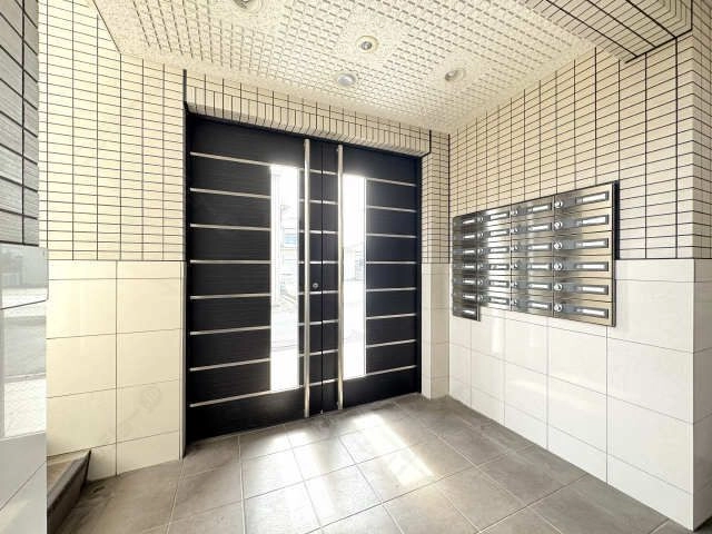 エントランス内