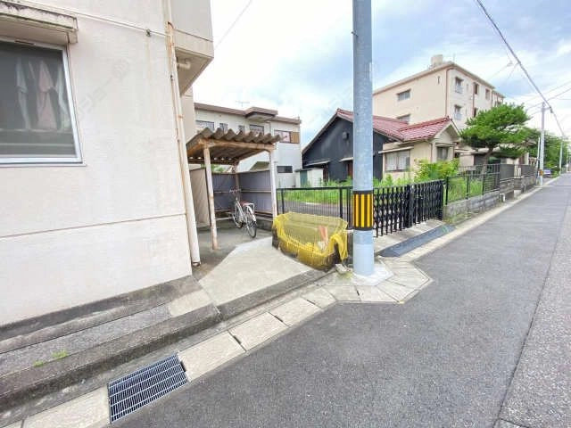 ごみ置場