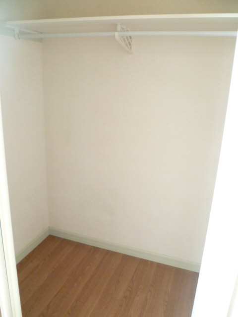 北洋間(ｳｫｰｸｲﾝｸﾛｰｾﾞｯﾄ